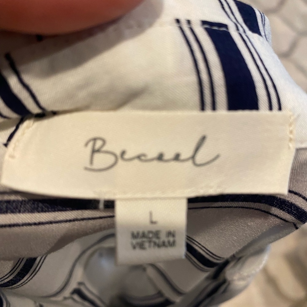 Bevel Women White & Blue Long Sleeve Button-Down Shirt L - Picture 3 of 3